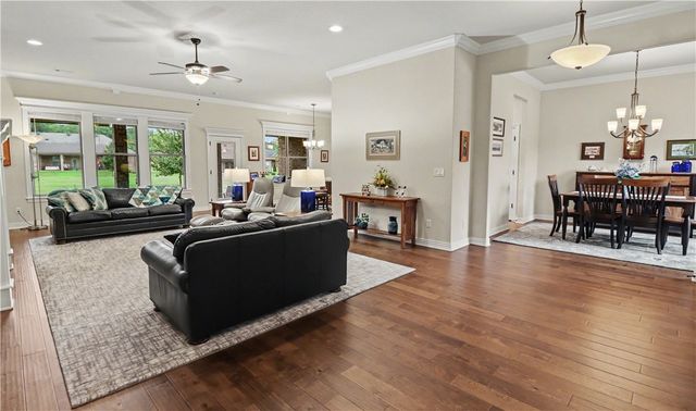138 Dogwood Drive, Bella Vista, AR 72715