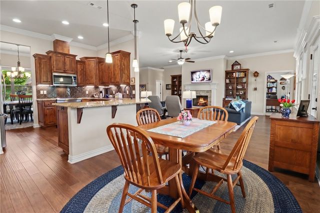 138 Dogwood Drive, Bella Vista, AR 72715