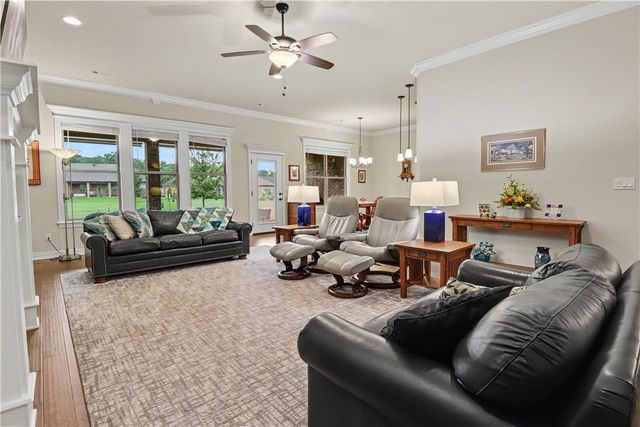 138 Dogwood Drive, Bella Vista, AR 72715