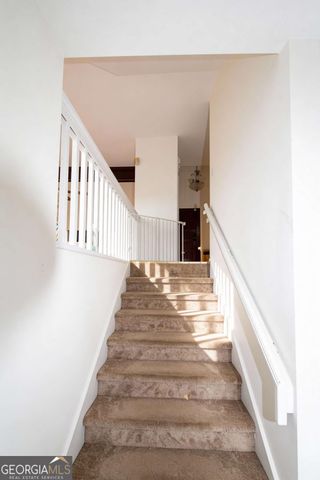 93 Skyland Drive, Roswell, GA 30075