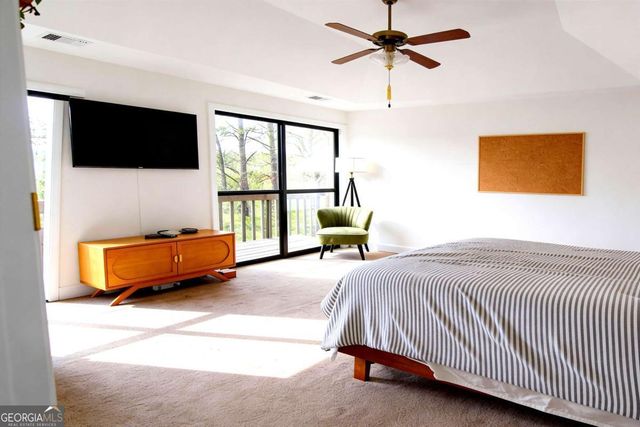 93 Skyland Drive, Roswell, GA 30075