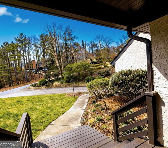 93 Skyland Drive, Roswell, GA 30075