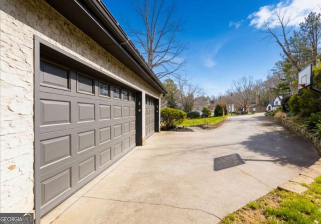 93 Skyland Drive, Roswell, GA 30075