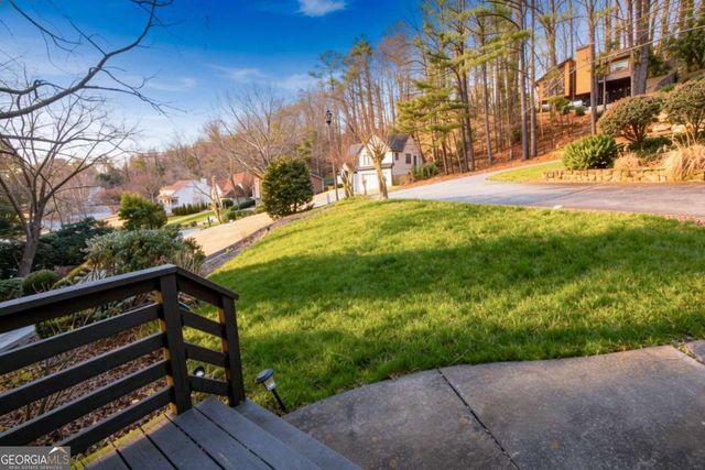 93 Skyland Drive, Roswell, GA 30075