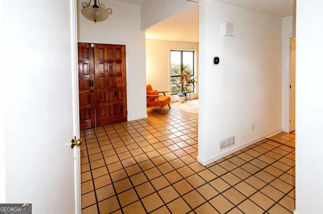 93 Skyland Drive, Roswell, GA 30075