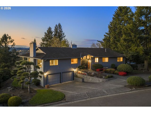 2369 PALISADES CREST Dr, Lake Oswego, OR 97034