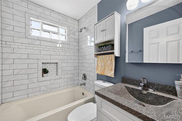 3166 O Hare Drive, St Ann, MO 63074