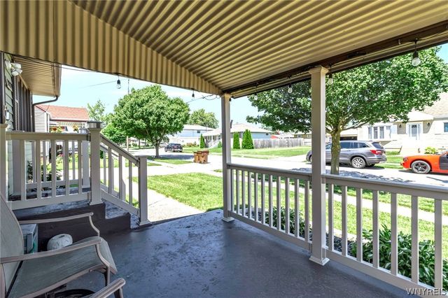 122 Currier Ave, Cheektowaga, NY 14212