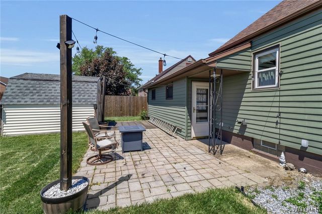 122 Currier Ave, Cheektowaga, NY 14212