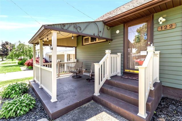 122 Currier Ave, Cheektowaga, NY 14212