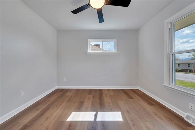 5316 Twilight RD, Roanoke, VA 24019