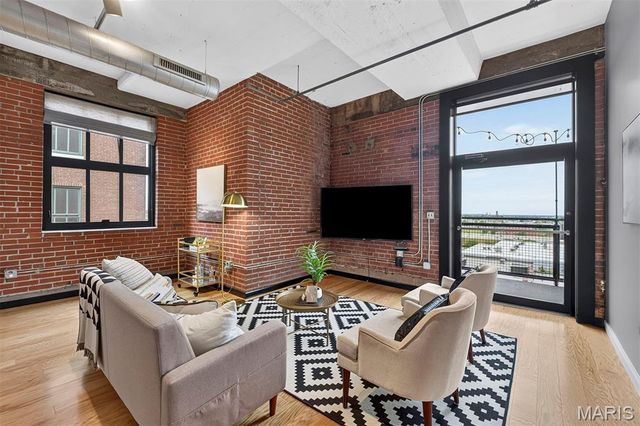 1619 Washington Avenue 802, St Louis, MO 63103