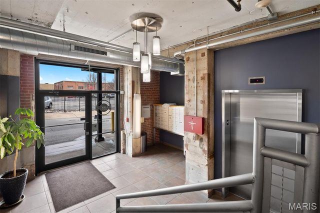 1619 Washington Avenue 802, St Louis, MO 63103