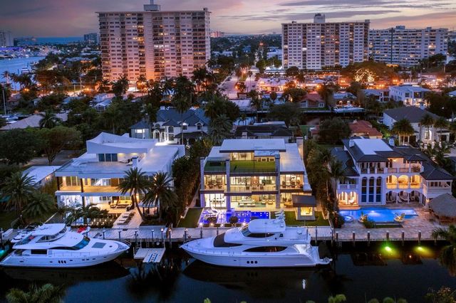2437 Delmar Place, Fort Lauderdale, FL 33301