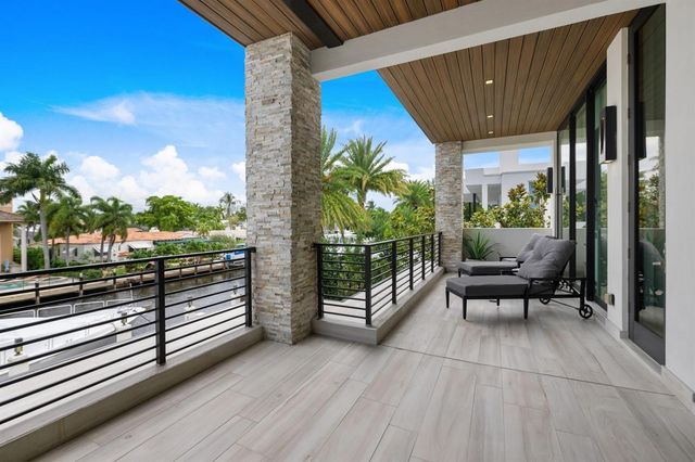 2437 Delmar Place, Fort Lauderdale, FL 33301