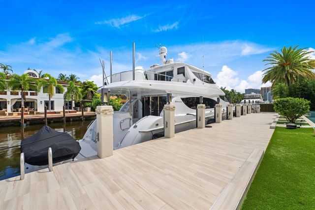 2437 Delmar Place, Fort Lauderdale, FL 33301