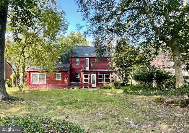 712 WOODSDALE RD, Wilmington, DE 19809