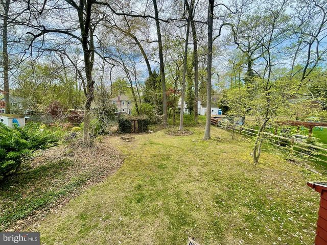 712 WOODSDALE RD, Wilmington, DE 19809