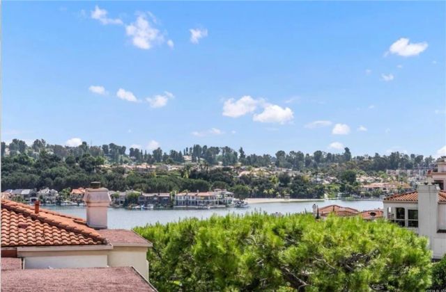 22452 Porreras 1, Mission Viejo, CA 92692