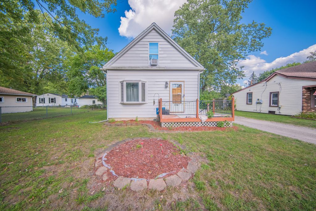 674 Campbell Avenue, Liberty Twp-wexford, MI 48198