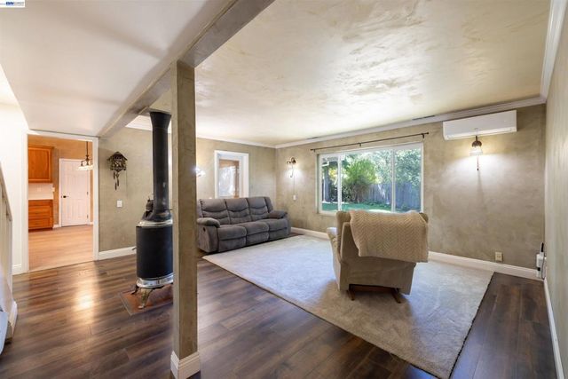 3632 Ravenwood Ln, Cameron Park, CA 95682
