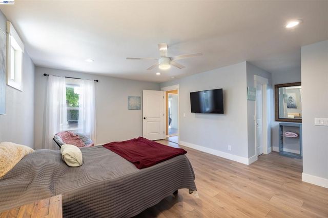 3632 Ravenwood Ln, Cameron Park, CA 95682
