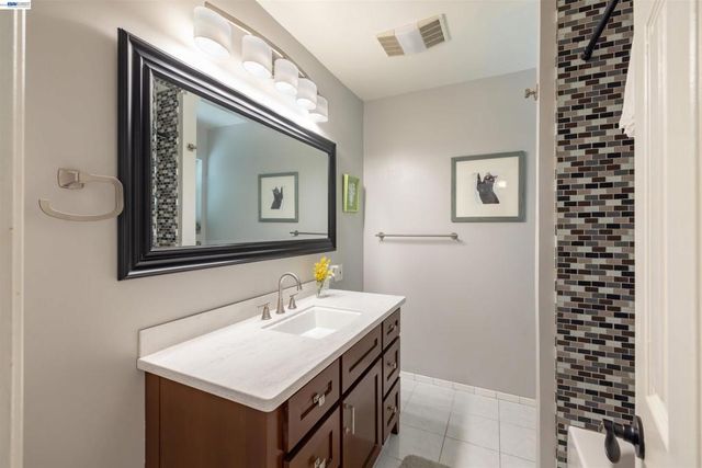 3632 Ravenwood Ln, Cameron Park, CA 95682