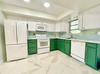 5630 Hollywood Boulevard, Hollywood, FL 33021