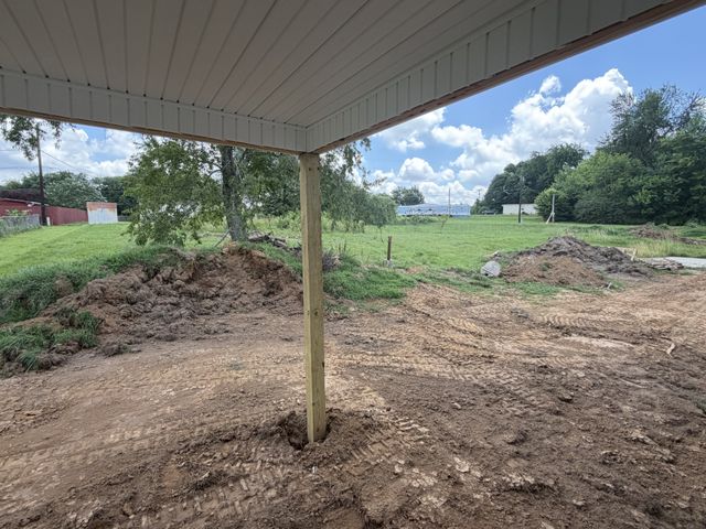 242 Arkansas Ave, Oak Grove, KY 42262