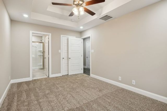 242 Arkansas Ave, Oak Grove, KY 42262