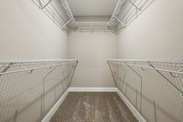 242 Arkansas Ave, Oak Grove, KY 42262