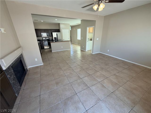 4320 Laguna Garden Avenue, Las Vegas, NV 89115