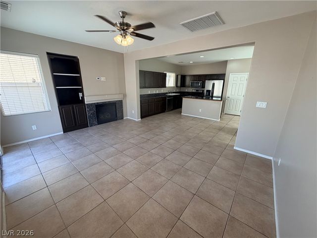 4320 Laguna Garden Avenue, Las Vegas, NV 89115