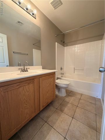 4320 Laguna Garden Avenue, Las Vegas, NV 89115