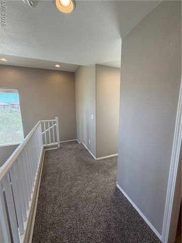 4320 Laguna Garden Avenue, Las Vegas, NV 89115