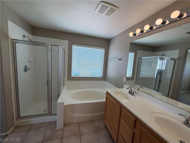 4320 Laguna Garden Avenue, Las Vegas, NV 89115