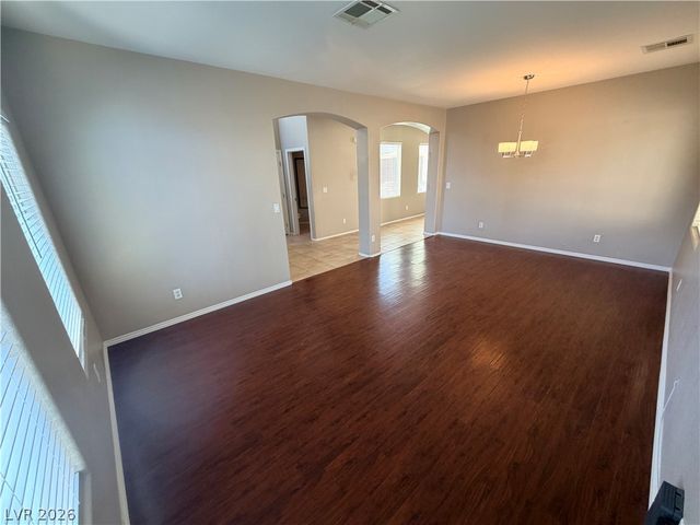 4320 Laguna Garden Avenue, Las Vegas, NV 89115