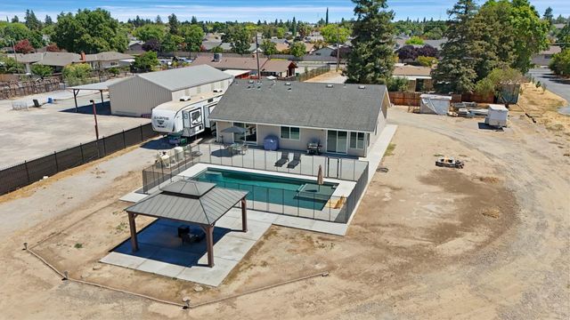 23811 S Jack Tone Rd, Ripon, CA 95366