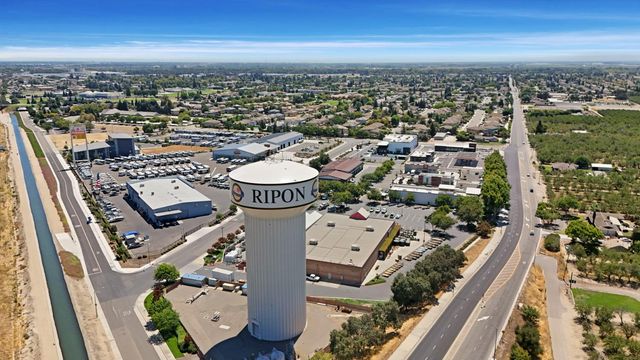 23811 S Jack Tone Rd, Ripon, CA 95366