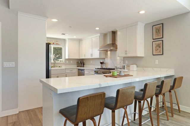 23811 S Jack Tone Rd, Ripon, CA 95366