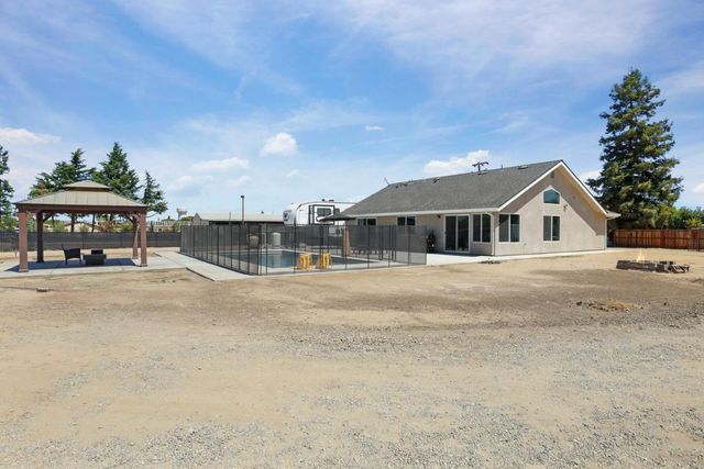 23811 S Jack Tone Rd, Ripon, CA 95366