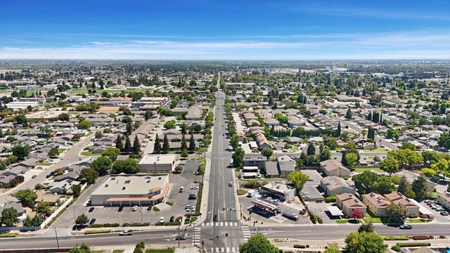 23811 S Jack Tone Rd, Ripon, CA 95366