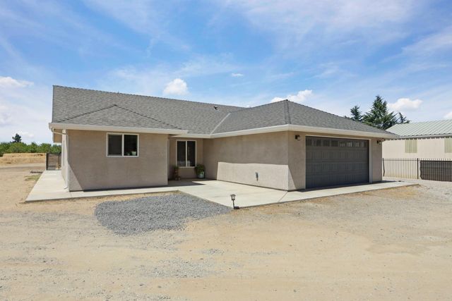 23811 S Jack Tone Rd, Ripon, CA 95366