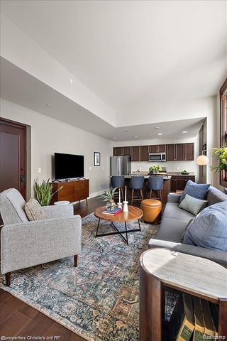 1 Park Avenue 1604, Detroit, MI 48226