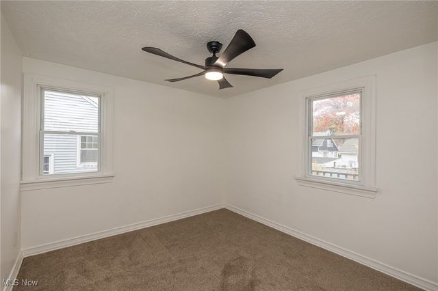 939 Vineshire Road, Cleveland Heights, OH 44121