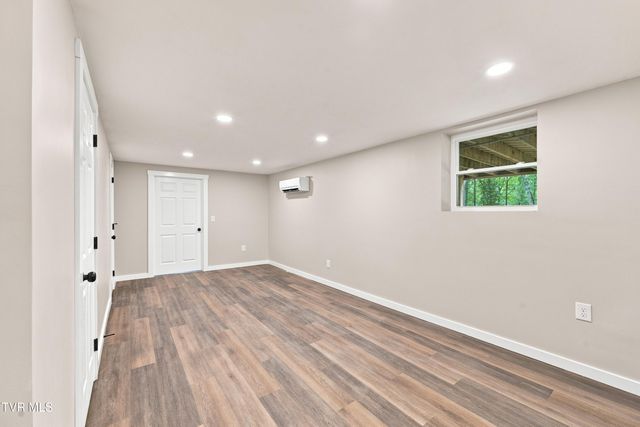 121 Eauclair Street, Kingsport, TN 37664