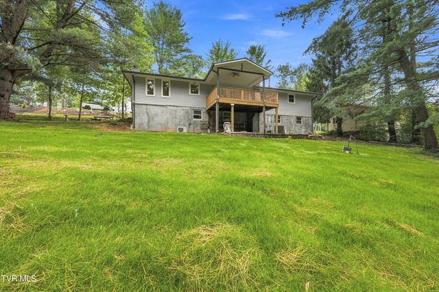 121 Eauclair Street, Kingsport, TN 37664