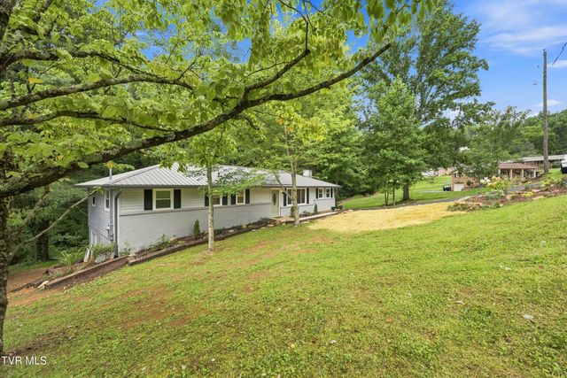 121 Eauclair Street, Kingsport, TN 37664