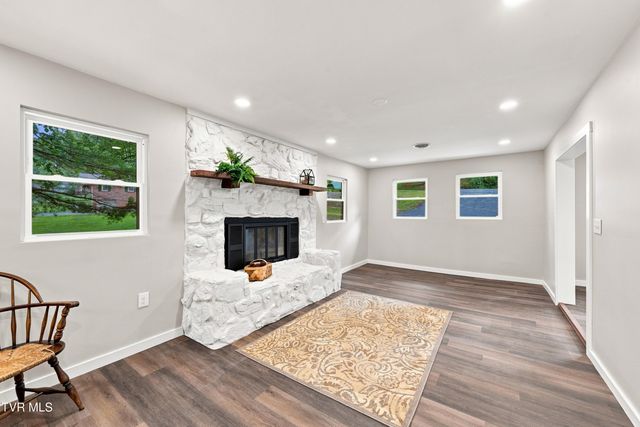 121 Eauclair Street, Kingsport, TN 37664