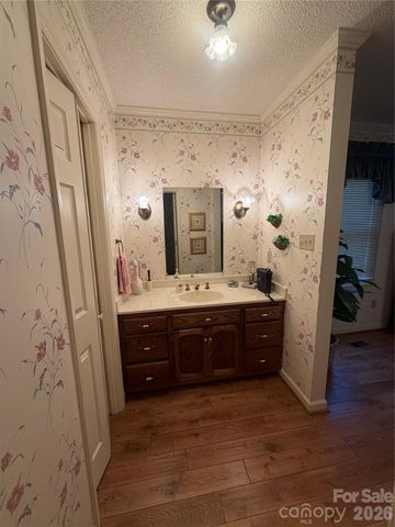 605 Queens Road, Cherryville, NC 28021